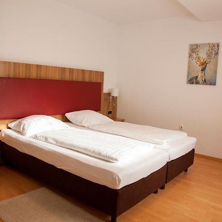 Gaestehaus Haeuser Linden  Eksteriør billede