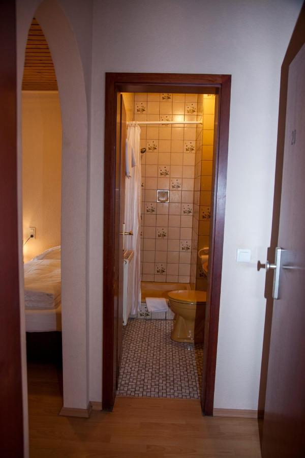 Gaestehaus Haeuser Linden  Eksteriør billede